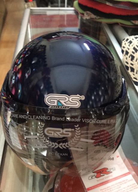 Mũ bảo hiểm xe máy GRS A33K (hàng công ty)