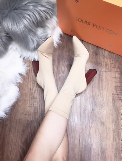 Bốt ôm chân cao cấp, cao 8 cm