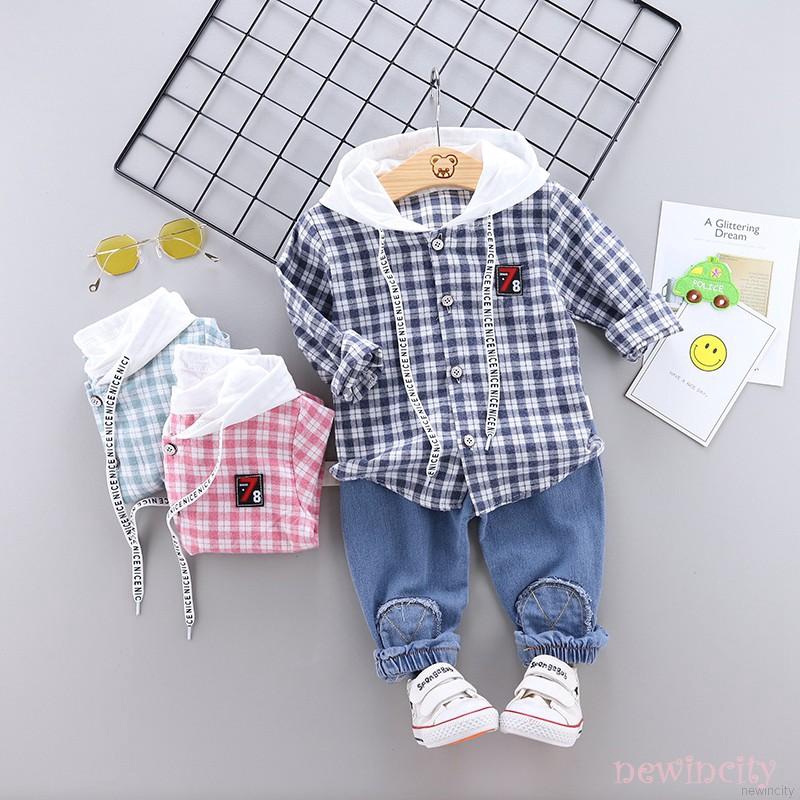 Set quần jeans kèm áo hoodie phong cách Hàn Quốc thời trang cho bé trai