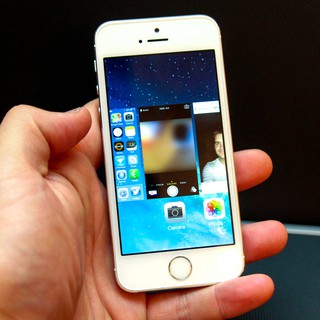 Điện Thoại iphone 5S 16GB Nghe gọi, chơi game.Lỗi 1 đổi 1 trong 3 tháng đầu, bảo hành 12 tháng