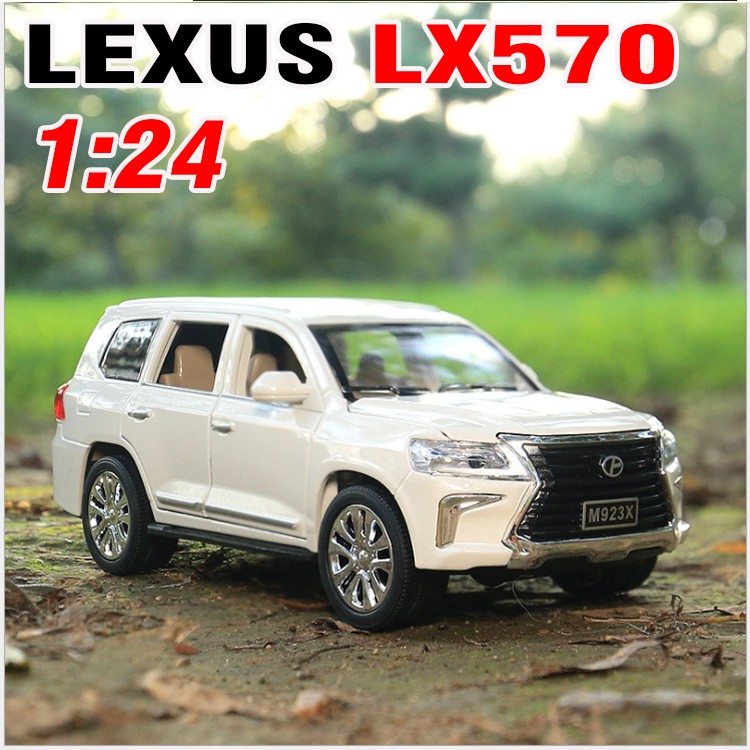 Đồ chơi xe mô hình ô tô xe Lexus LX570 tỉ lệ 1:24 bằng sắt chạy cót có âm thanh và đèn mở các cửa xe
