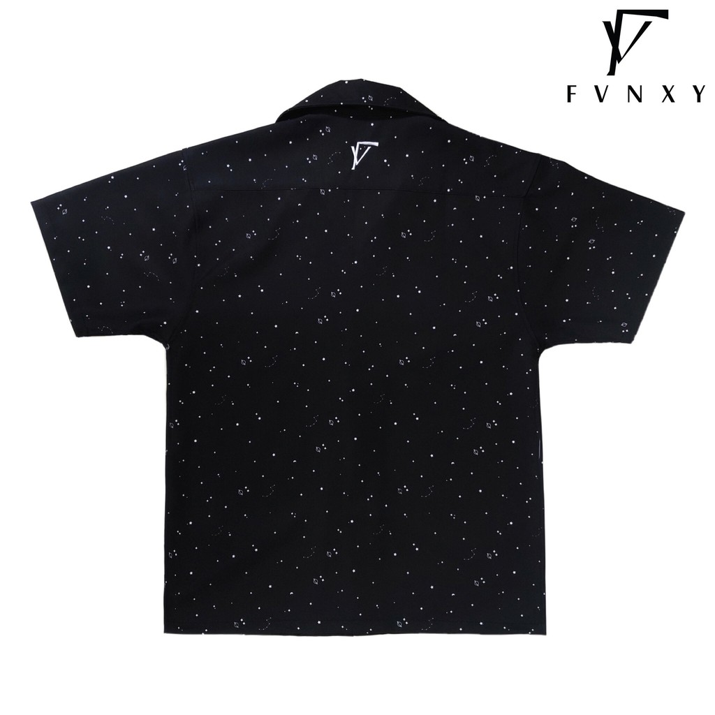 Áo Sơ Mi Ngắn Tay Unisex Form rộng FVNXY Hoạ tiết Ngôi Sao (Chất liệu Pho mịn mát đứng phom dáng) | BigBuy360 - bigbuy360.vn
