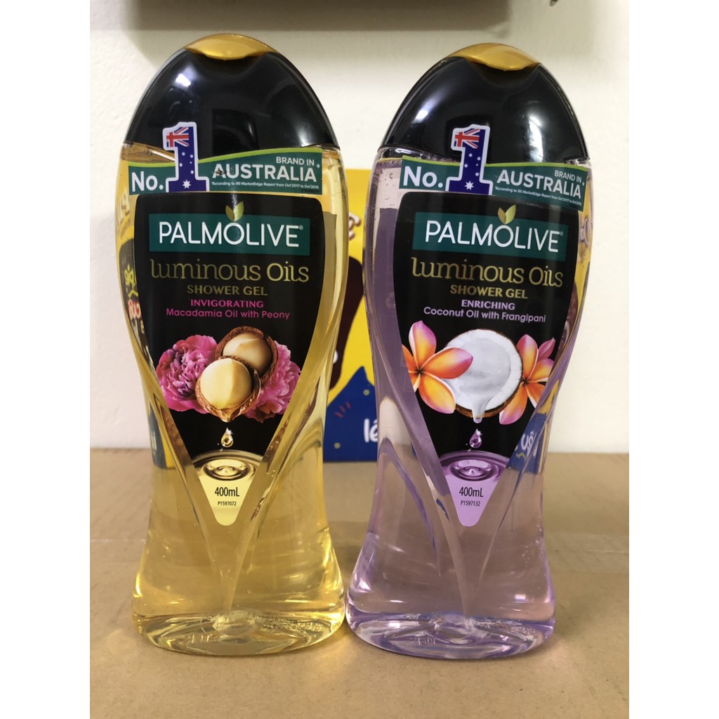 DẦU TẮM DƯỠNG ẨM PALMOLIVE DẦU DỪA VÀ HƯƠNG HOA SỨ 400ML