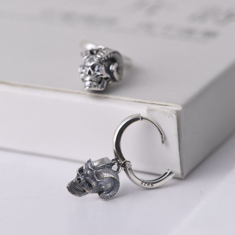 TAK Vintage Rock Punk Piercing Body Jewelry Goats Skull Stud Earrings for Men Women