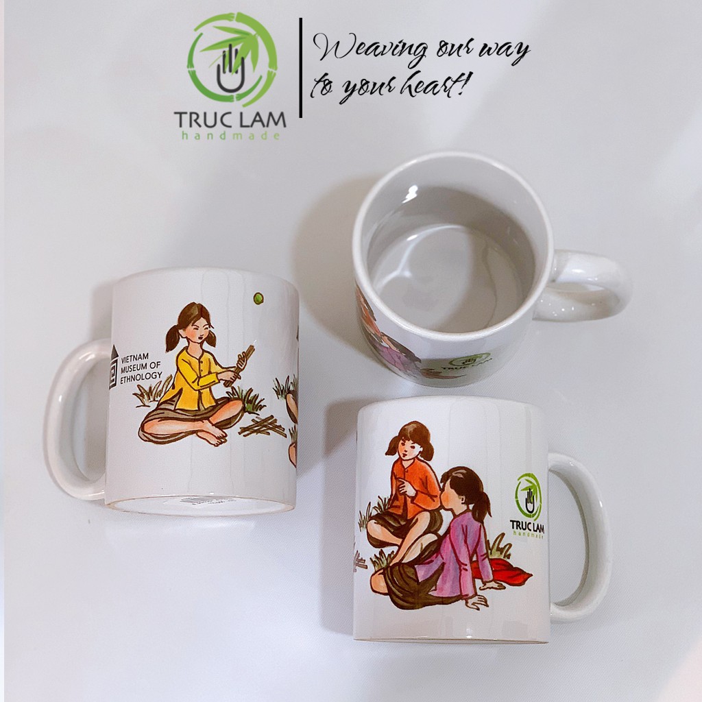 Cốc Uống Nước Có Quai Cầm Chất Liệu Sứ Bát Tràng In Hình Trò Chơi Dân Gian - Chơi Chuyền - Trúc Lâm Handmade