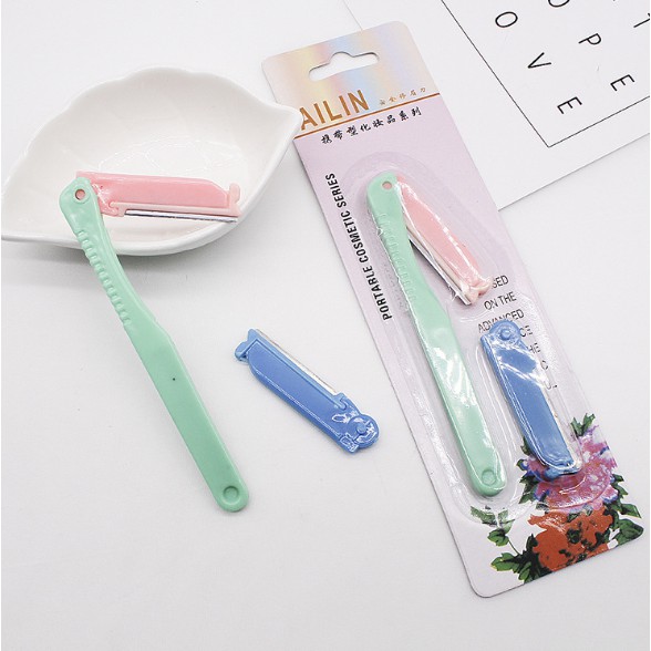 Bộ dao cạo chân mày và 01 lưỡi dao
