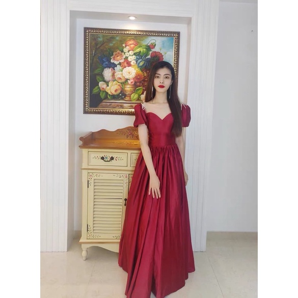 Đầm dạ hội bigsize cổ khoét sâu sexy