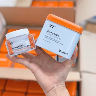 𝗞𝗘𝗠 𝗩𝟳 𝗧𝗢𝗡𝗜𝗡𝗚 𝗟𝗜𝗚𝗛𝗧 𝗠𝗔̂̃𝗨 𝗠𝗢̛́𝗜 𝗡𝗛𝗔̂́𝗧 - 2024 𝗗𝘂̛𝗼̛̃𝗻𝗴 𝗧𝗿𝗮̆́𝗻𝗴, 𝗡𝗮̂𝗻𝗴 𝗧𝗼𝗻𝗲 𝗗𝗮 😘😘 hộp full 50ml
