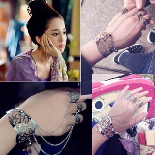 Vòng tay thanh khâu Bích dao