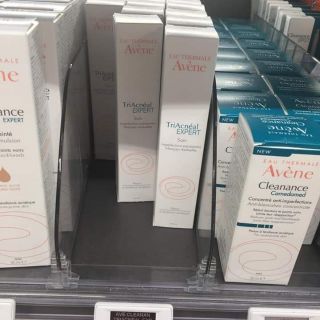 Kem Hỗ Trợ Giảm Mụn Trứng Cá Triacneal Avene