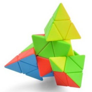 (HÀNG MỚI VỀ) Trò chơi rubik biến thể hình tam giác 4x4 loại đẹp cao cấp không viền trong hộp xoay cực trơn siêu bền