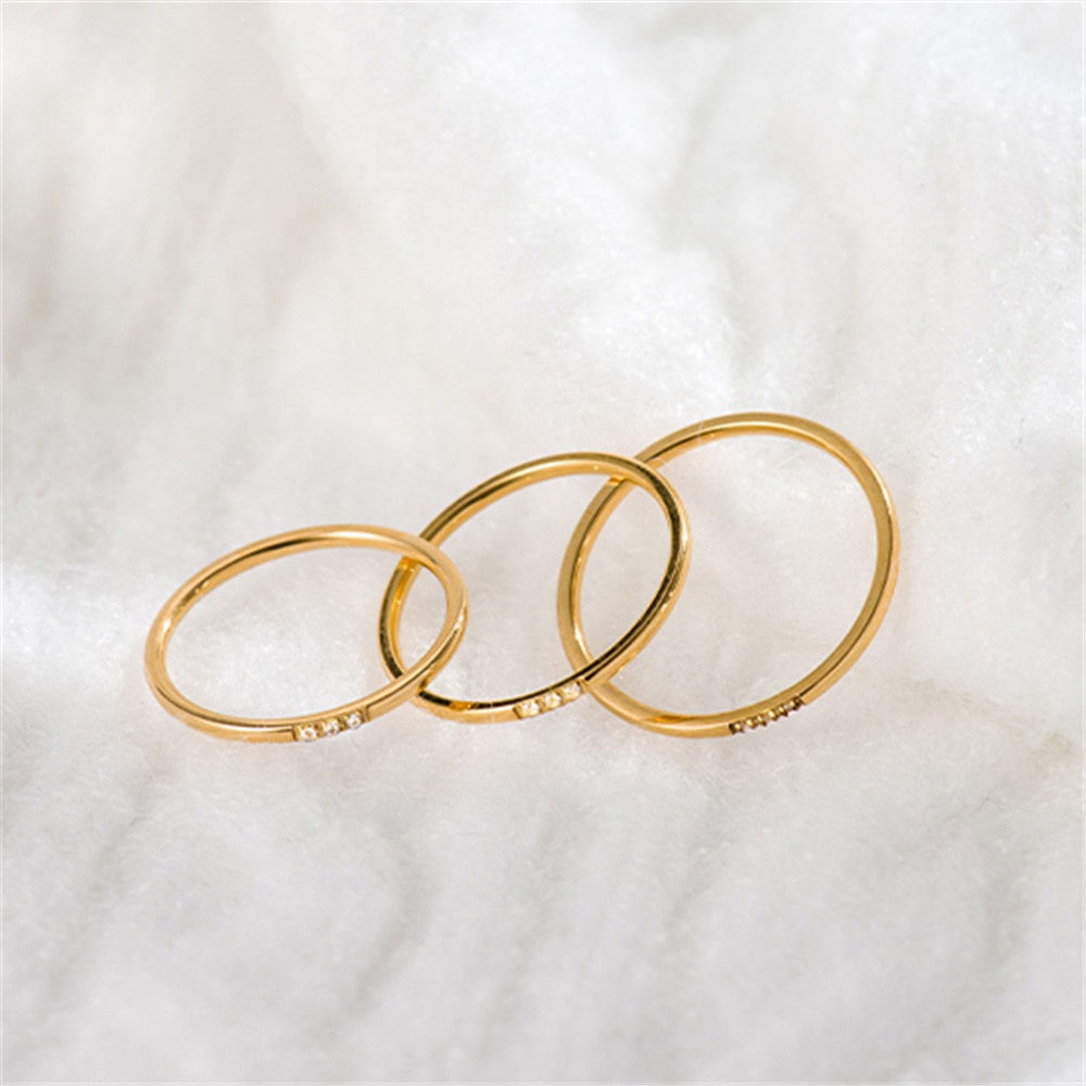 Nhẫn Thép Titan Siêu Mỏng Đính Kim Cương Giả Đơn Giản Thời Trang Hàn Quốc Cho Nữ