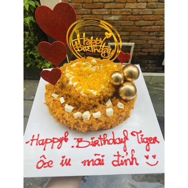 Bông lan trứng muối gato 20cm 2 tầng