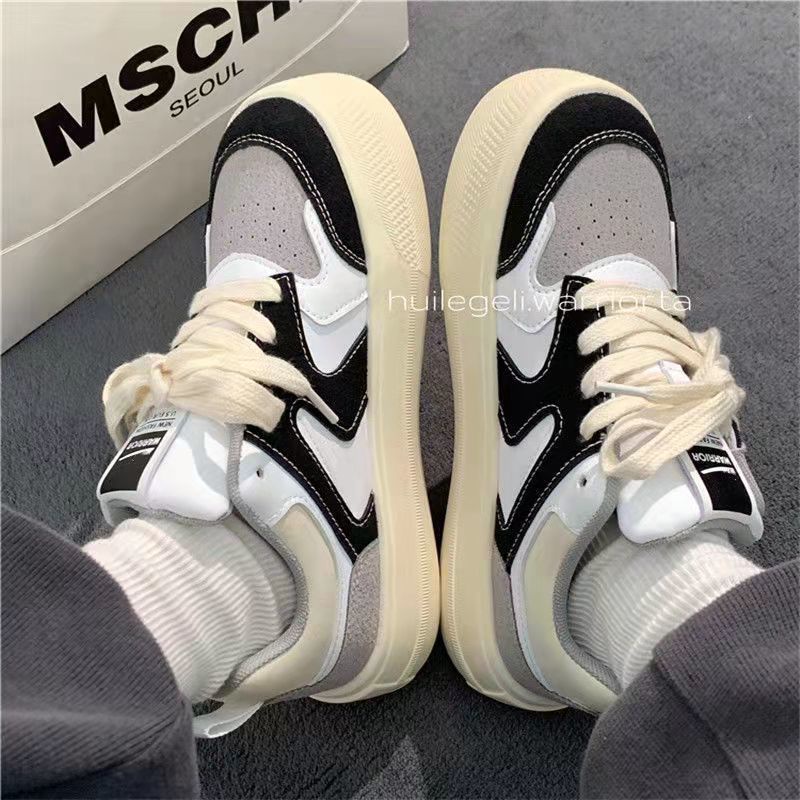 - Giày Sneaker Ulzzang đẹp