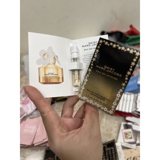 Vial Nước hoa Daisy Marc Jacobs eau so intense 1.2ml
