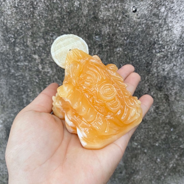 Cóc ba chân vàng đá ngọc hoàng long mẫu mới 10cm [ hàng đẹp ] | BigBuy360 - bigbuy360.vn