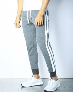 Quần jogger 2 sọc Ben & Tod