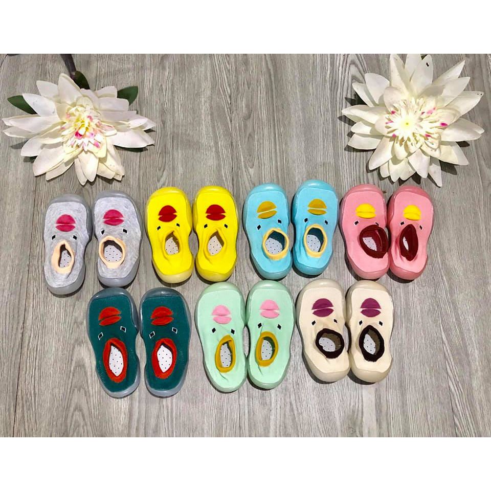 Giày bún 3D cho bé tập đi