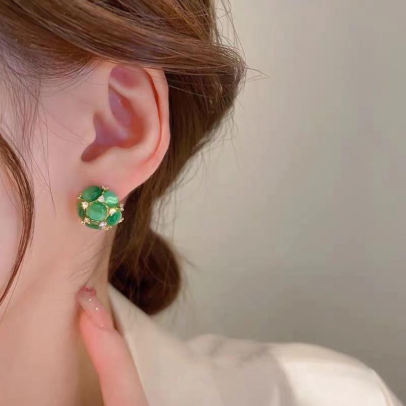 Khuyên Tai Hình Bông Hoa Đính Đá Opal Màu Xanh Lá Phong Cách Hàn Quốc Mới 2022