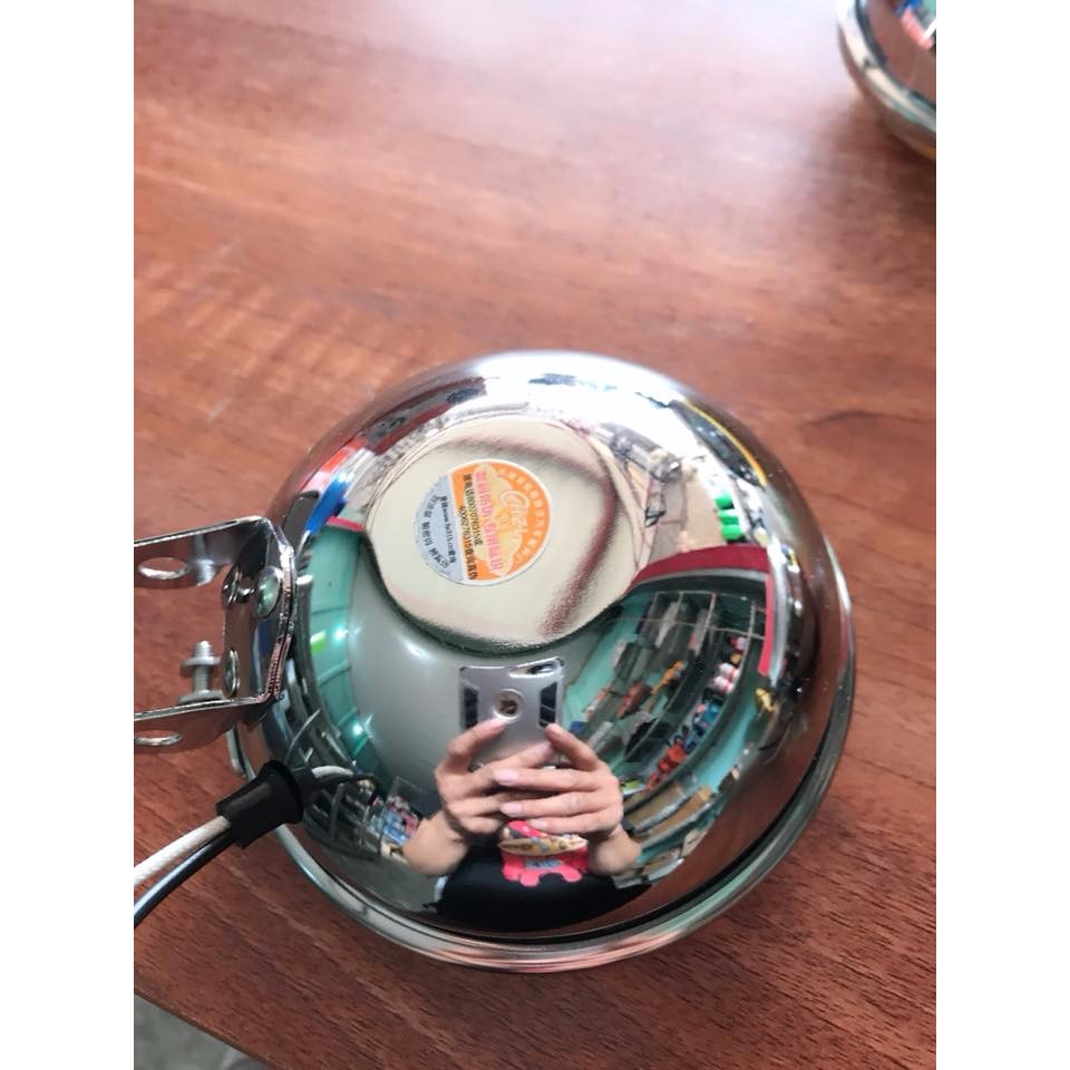 Đèn  Inox phá sương  1 cái lấy điện áp bao nhiêu vôn báo shop nha