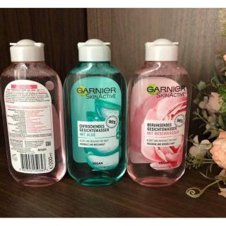 Nước hoa hồng Garnier chiết xuất từ lô hội