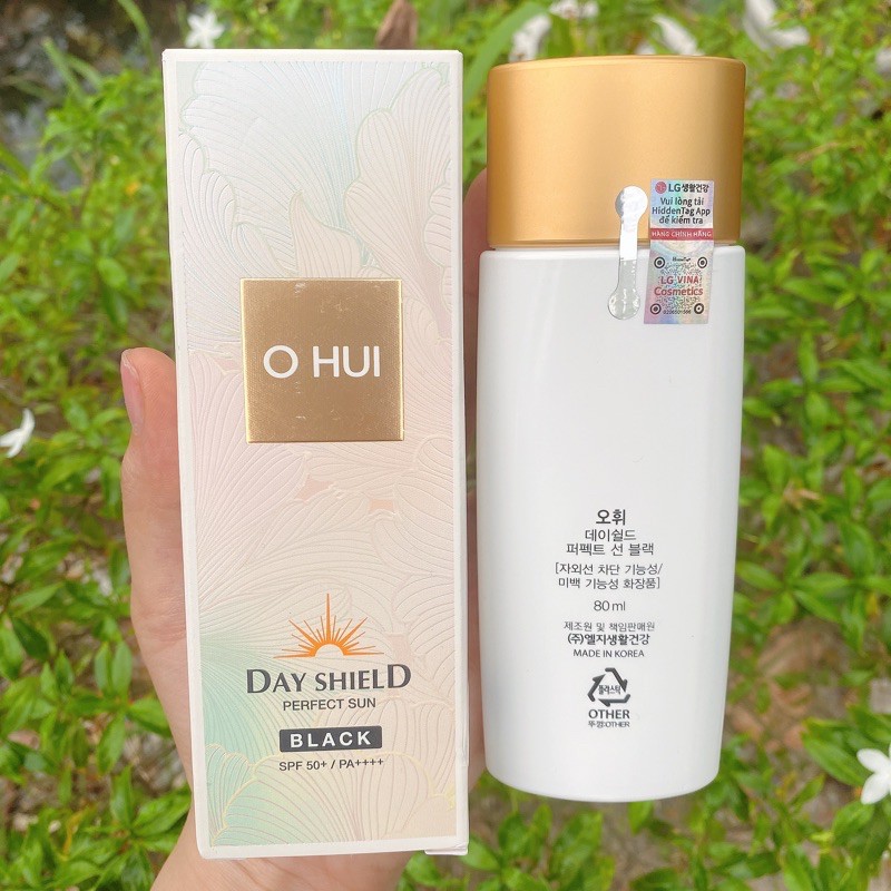 KEM CHỐNG NẮNG OHUI BLACK 80ml 2024