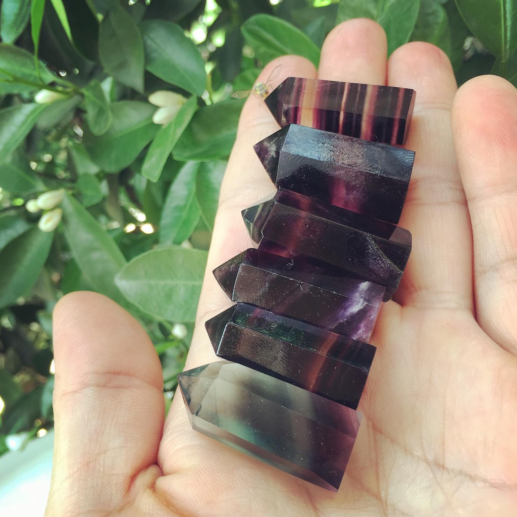 01 pcs Trụ đá nhỏ tự nhiên thanh tẩy không lỗ No Brand ;Healing Stone;Energy Stone;Hexagonal Prisms Tower