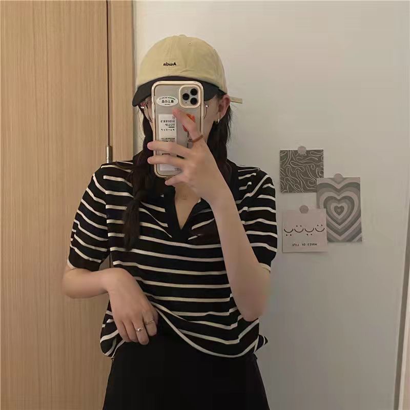 Áo Thun polo Ngắn Tay Cổ Chữ v Họa Tiết Kẻ Sọc Thời Trang Mùa Hè Hàng Mới Dành Cho Nữ