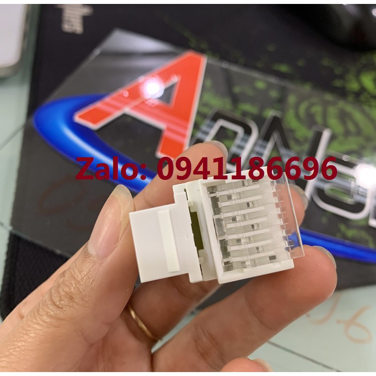 Mặt Nạ vuông CommScope 1 port mã 1859049-1