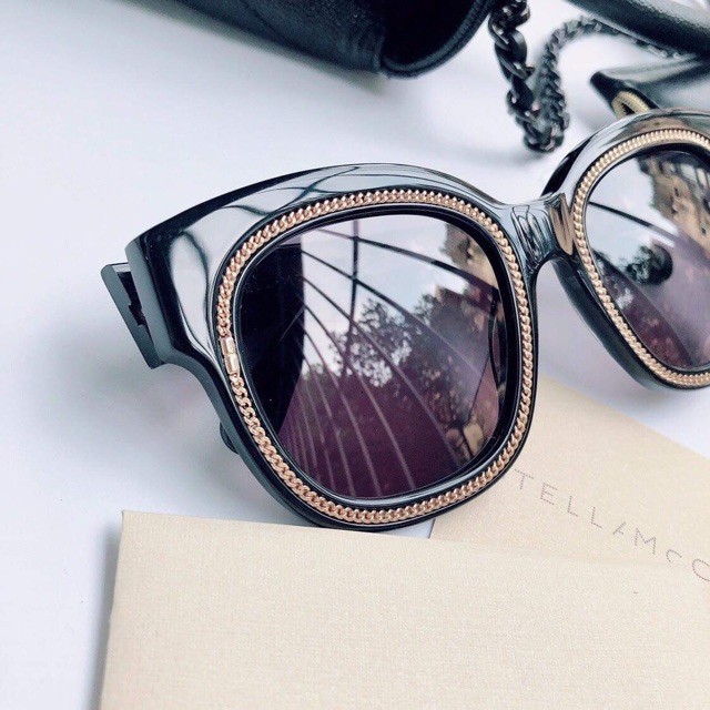 Mắt kính Stella Mccartney