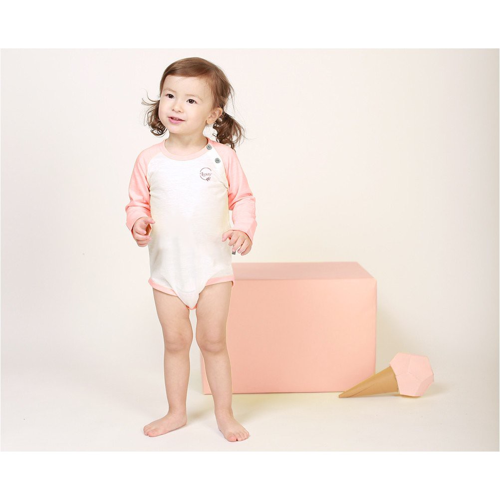 Bộ bodychip dài tay cài lệch đáng yêu dành cho bé sơ sinh nhà Luxry