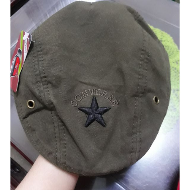 Mũ cát két