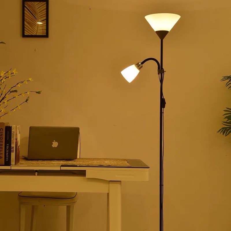 Đèn cây đứng 2 nhánh B129