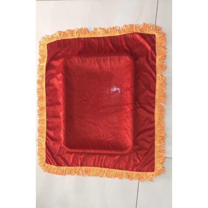 Khăn phủ khay tua vàng cắt băng khánh thành kích thước 40x60cm