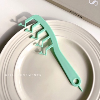 Lược Răng To Răng Thưa Giúp Chải Tóc Xoăn Tóc Rối Chất Liệu Nhựa Nhiều Màu ngẫu nhiênphong cách Hàn Quôc-CHÍNH HÃNG 100%