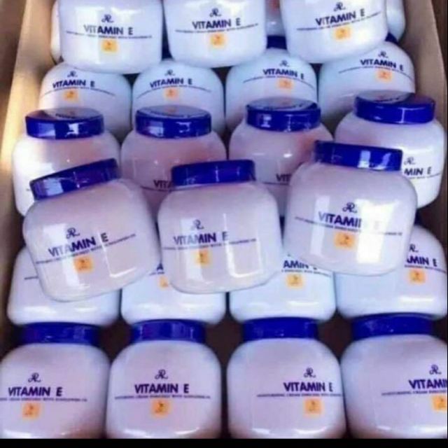 Kem dưỡng ẩm Vitamin E thái Lan