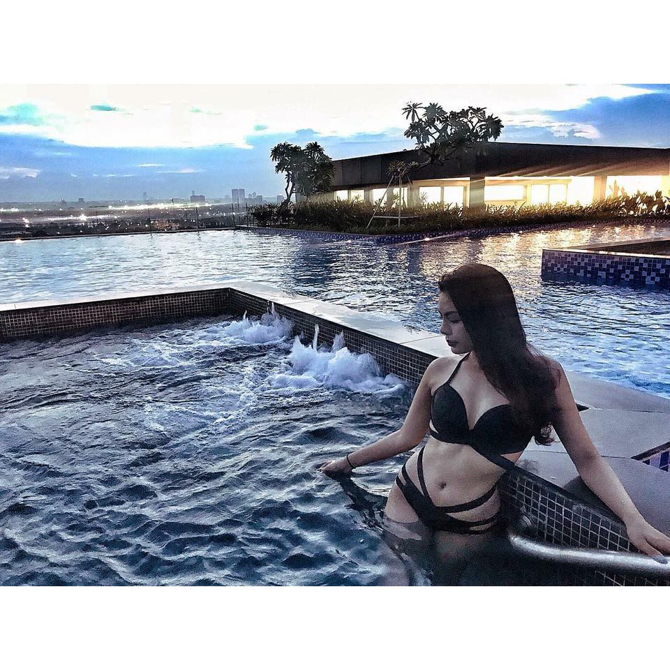 Bikini áo bơi gọng emily đen BA180007F1 + Quần cạp thấp đan to BQ180006F1 | BigBuy360 - bigbuy360.vn