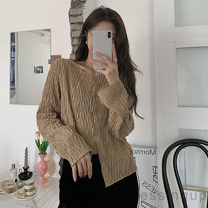 Áo nữ tay dài cổ chữ V cài nút màu sắc thời trang