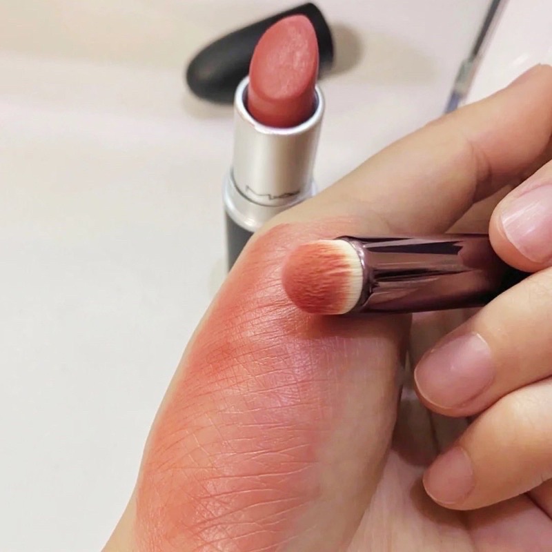 Cọ Môi Đầu Tròn Tán Ombre Siêu Hot - Cọ Trang Điểm Che Khuyết Điểm