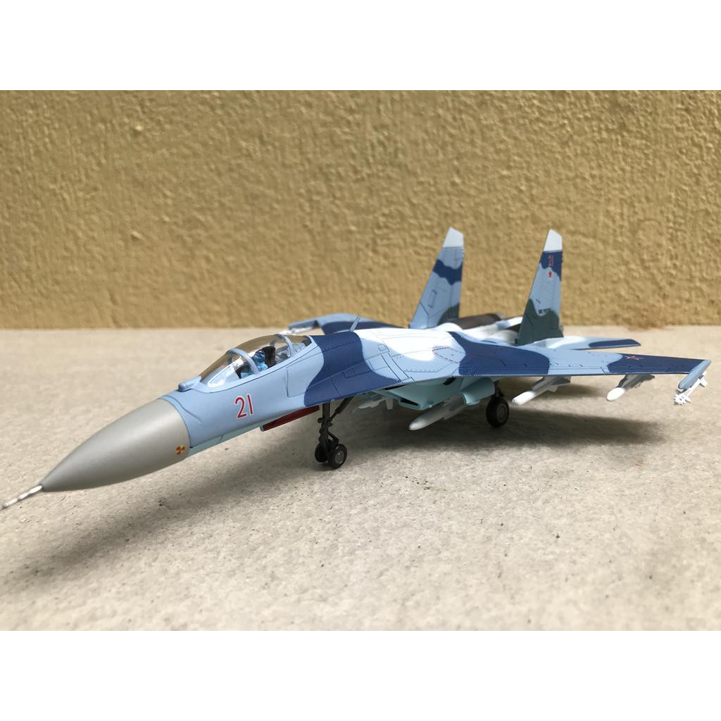 Mô hình Máy bay Sukhoi SU-27 - 1:100