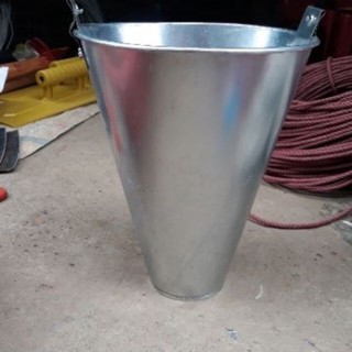 Phễu cắt tiết gà vịt tiện lợi ,tuy nhỏ mà có võ