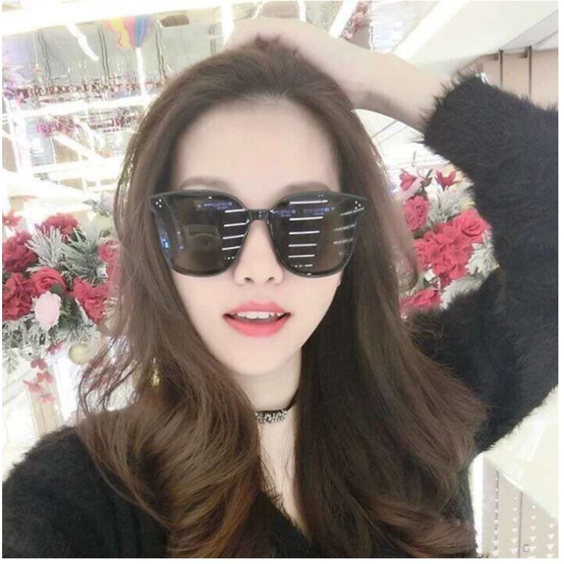 Kính ulzzang nữ râm đen đi biển ( 3 chấm) | BigBuy360 - bigbuy360.vn