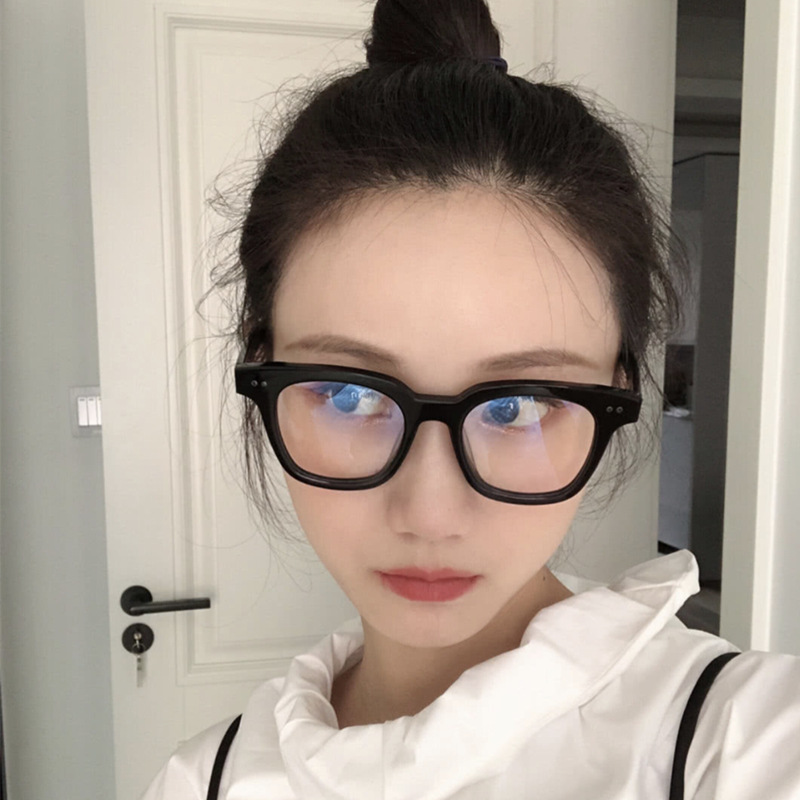 Mắt kiếng chống bức xạ thời trang Hàn Quốc sành điệu cho nữ