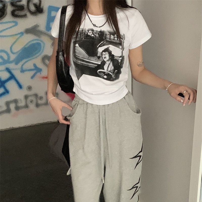 Áo Thun Croptop Tay Ngắn Cổ Tròn Dáng Ôm Thiết Kế Đơn Giản