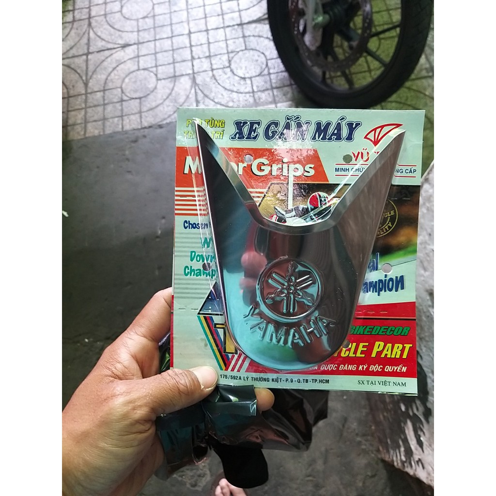 BỘ ỐP MỎ DÈ INOX TRƯỚC SAU XE SIRUS