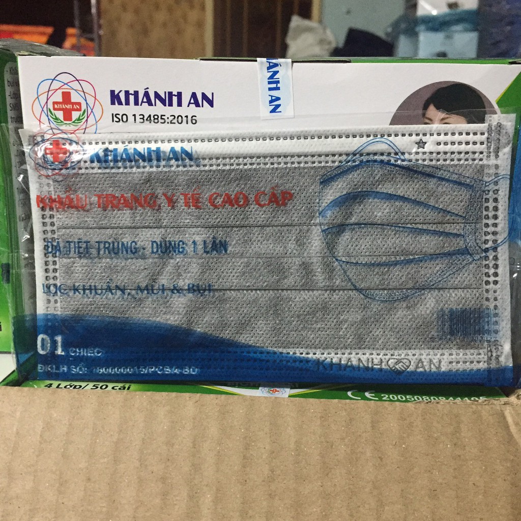 Khẩu trang y tế 4 lớp tiệt trùng bọc riêng từng cái Khánh An hộp 50 chiếc màu xám