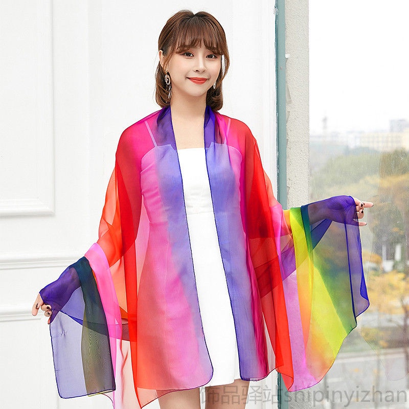 Khăn Choàng Chiffon Lụa Màu Gradient Cầu Vồng Chống Nắng Mùa Thu Đông Dễ Phối Đồ Cho Nữ
