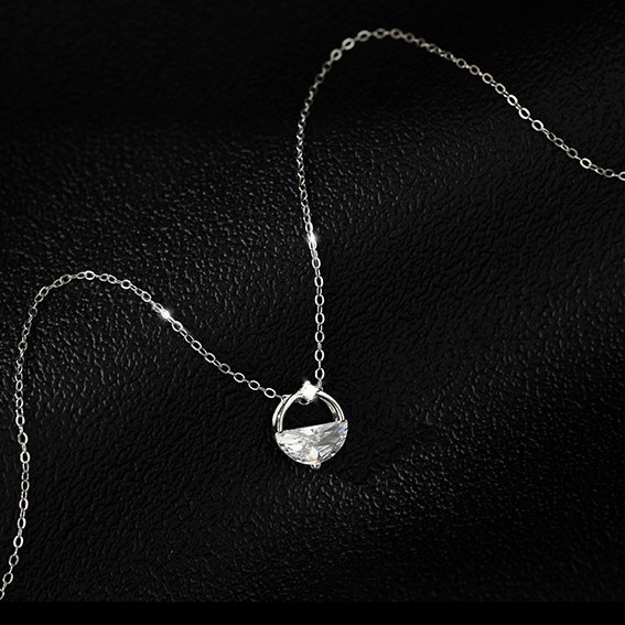 Dây chuyền bạc sợi mảnh mặt tròn phối pha lê tinh tế sang trọng dành cho nữ - Mely B68