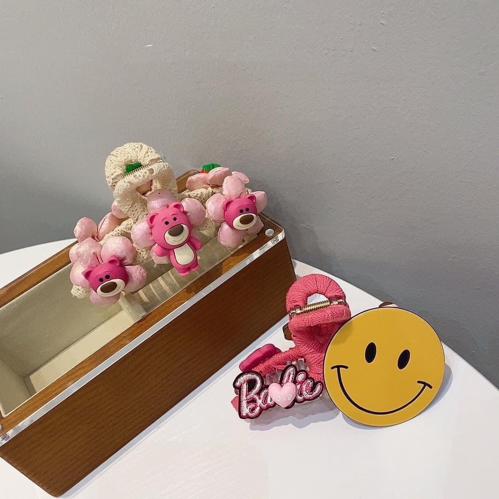 Kẹp tóc gấp gấu hình dâu hoa