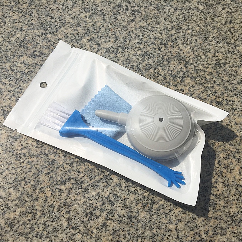 Bộ Dụng Cụ Vệ Sinh Bàn Phím Máy Tính